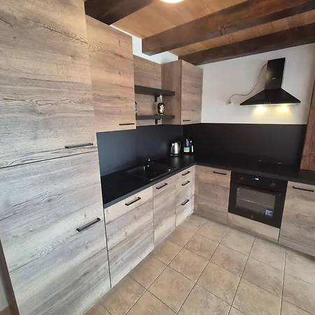 Anna Fuzine Apartamento